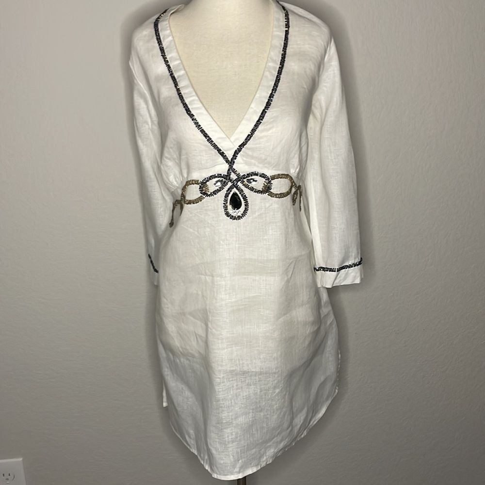 CHICO’S beaded empire waist white linen tunic
